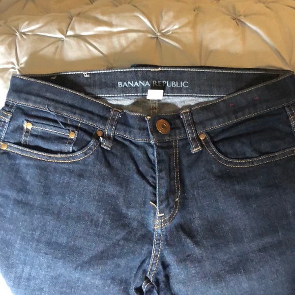 ✨Host Pick✨LIKE NEW Banana Republic, Bootcut Denim - Picture 3 of 5